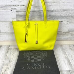 Vince Camuto Women’s Lime Green Tote Bag Leather Handles Casual Retro Style NEW